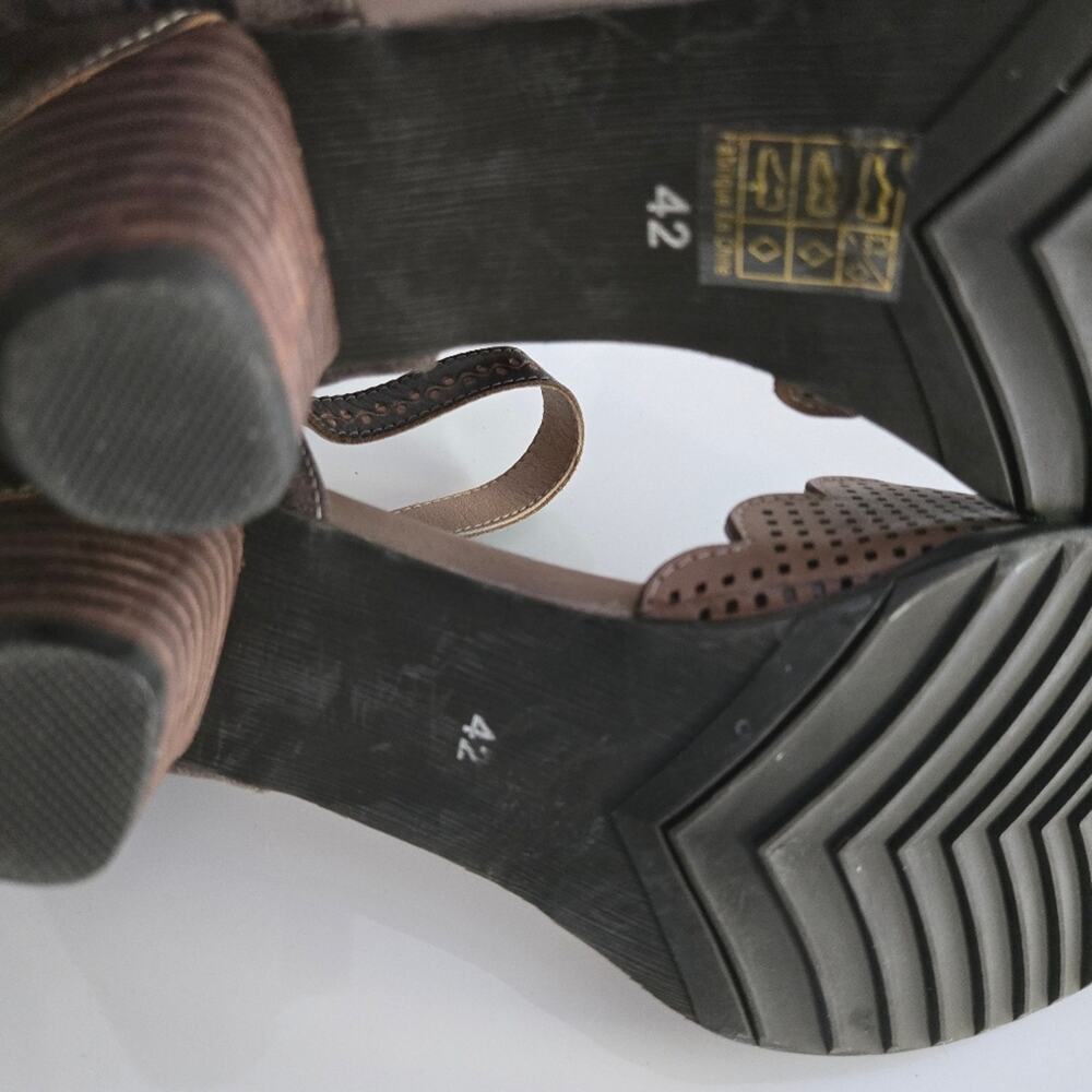L'Artiste Parchelle Mary Jane Pumps Sz 42 Taupe Greige Leather Hand Painted Boho - Picture 9 of 10